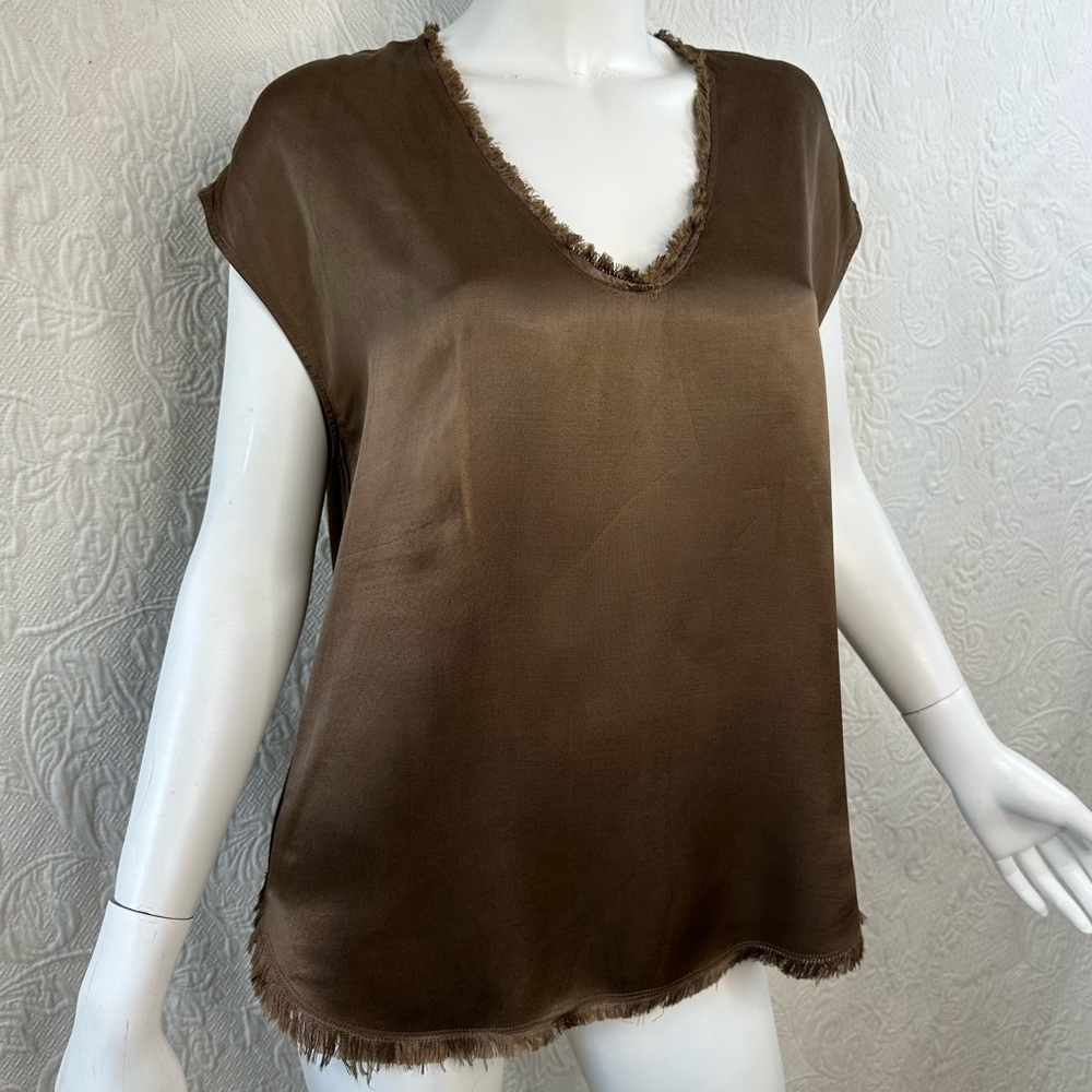 Raquel Allegra Fringed Sleeveless Top - Picture 13 of 16